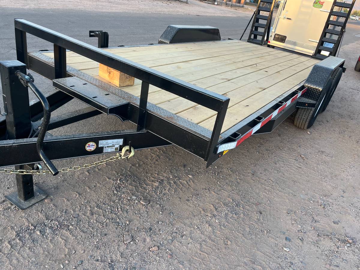 2026 trailer equipment/ car hauler trailer 7’x 18’, photo 4