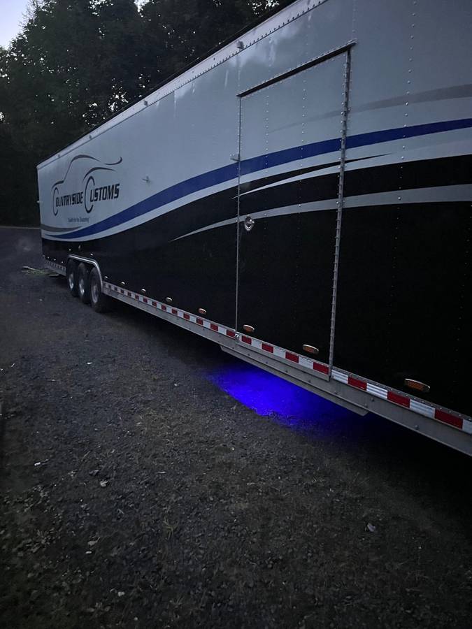 All Aluminum GoldRush 46’ Two-Car Enclosed Trailer, photo 12