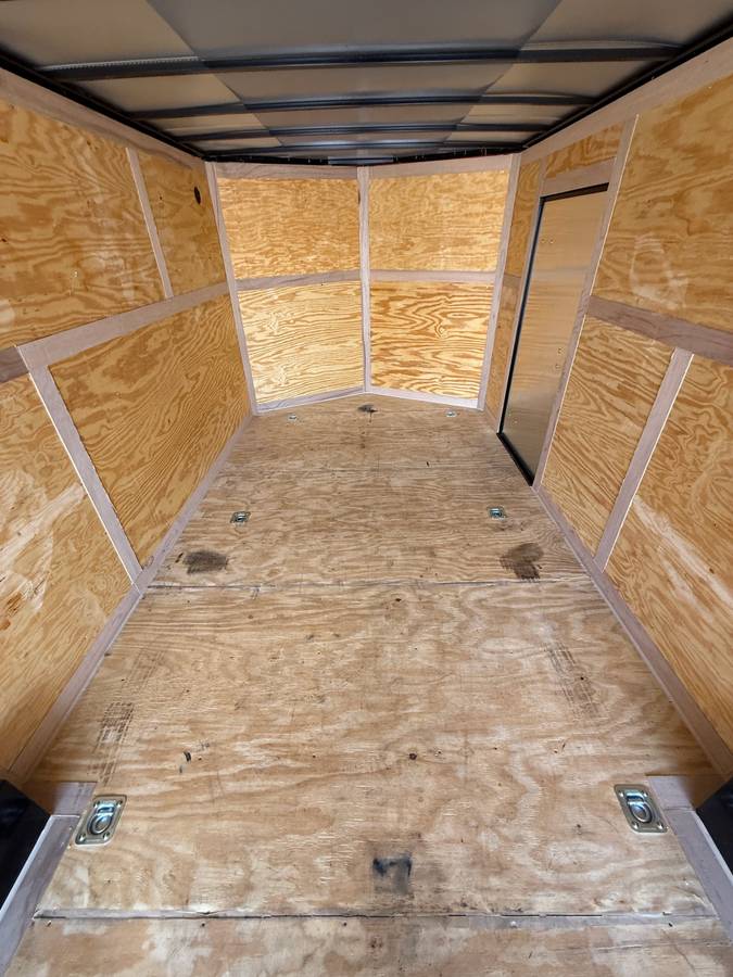 24Ft Car Hauler Enclosed Trailer Used 1 Time, photo 9