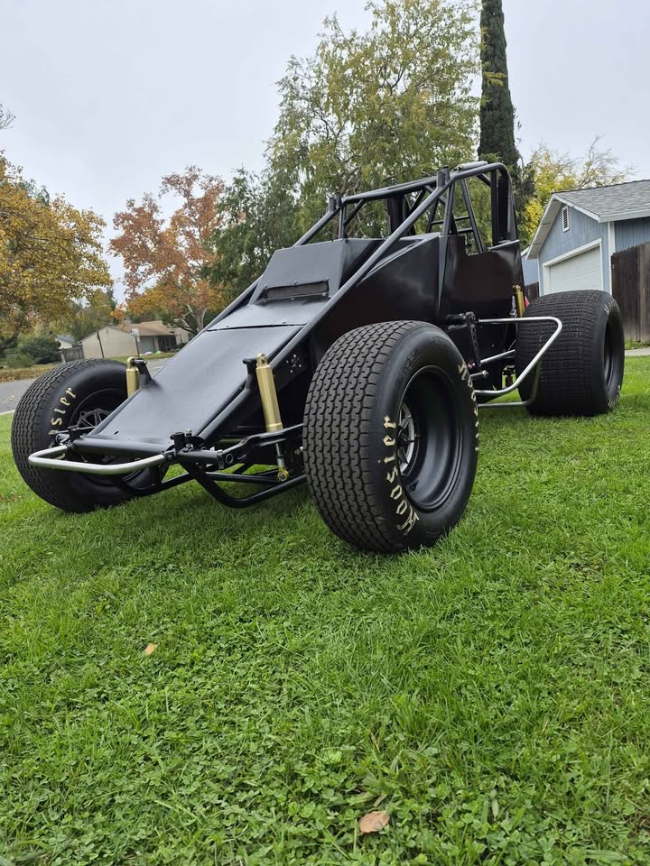 2024 Helix 360 sprint car, 1-inch raised rail, 95% complete, photo 5