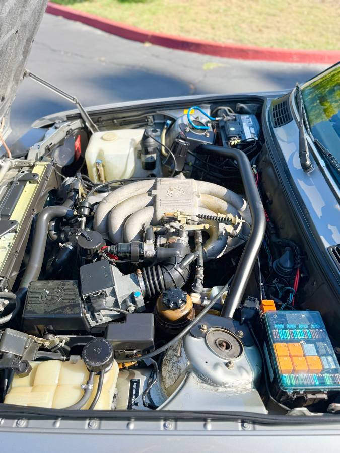 1988 BMW 325i Convertible 5 Speed Manual, photo 13