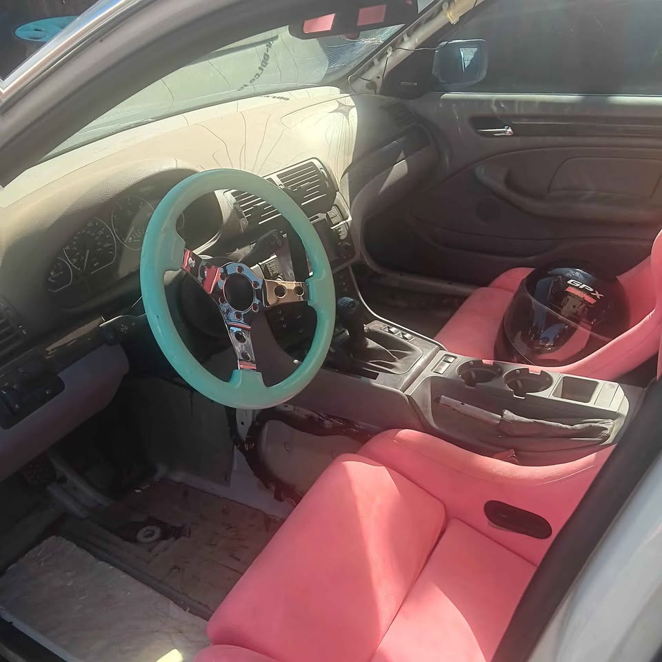 2001 BMW 330i E46 drift car, photo 2