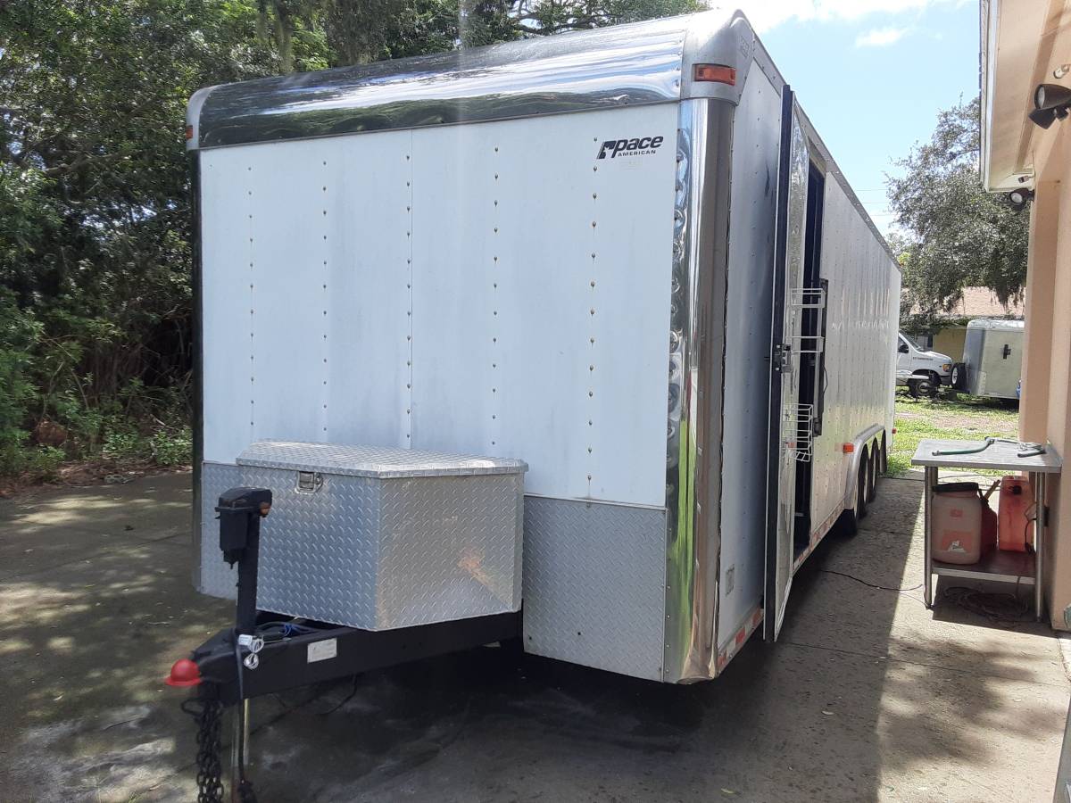 Pace American Shadow GT 30' x 8.5' Race Hauler !, photo 7