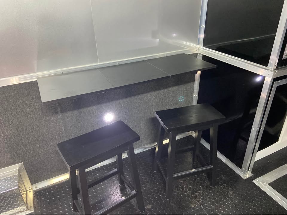 2021 continental cargo, photo 7