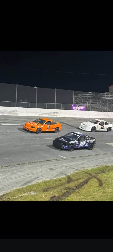 2004 Chevrolet Cavalier race car, ready minus seat, photo 2