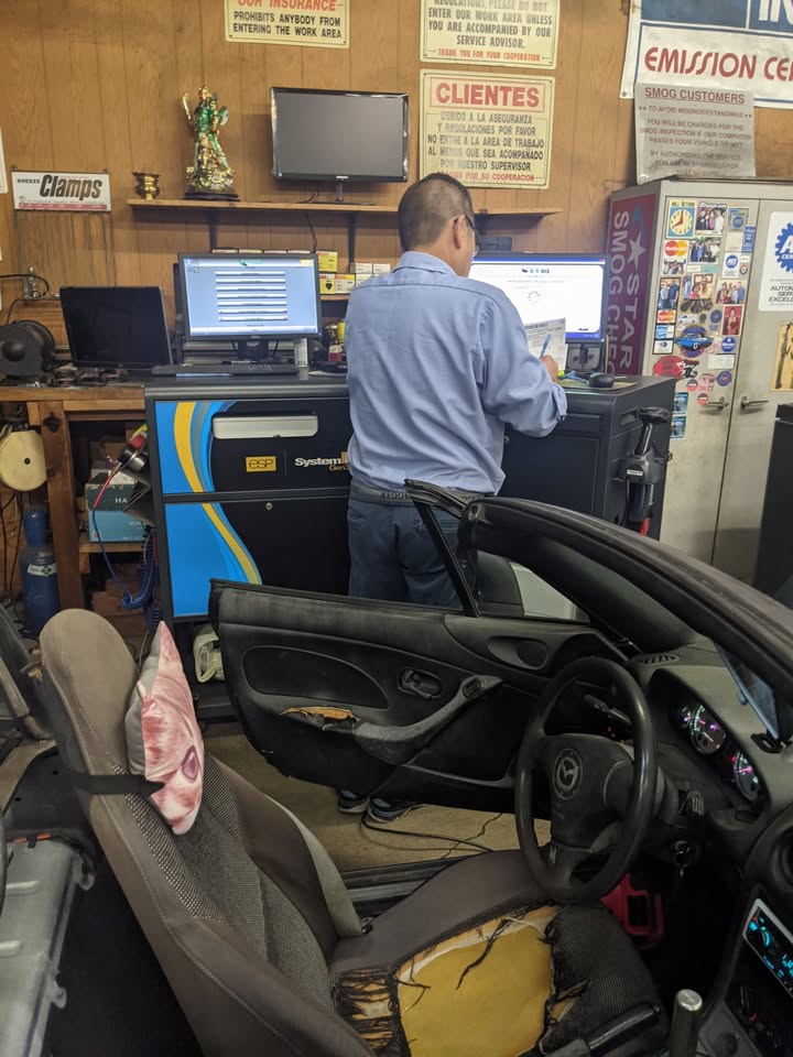 2001 Mazda MX-5 Miata project, 5-speed, runs but needs work, photo 16