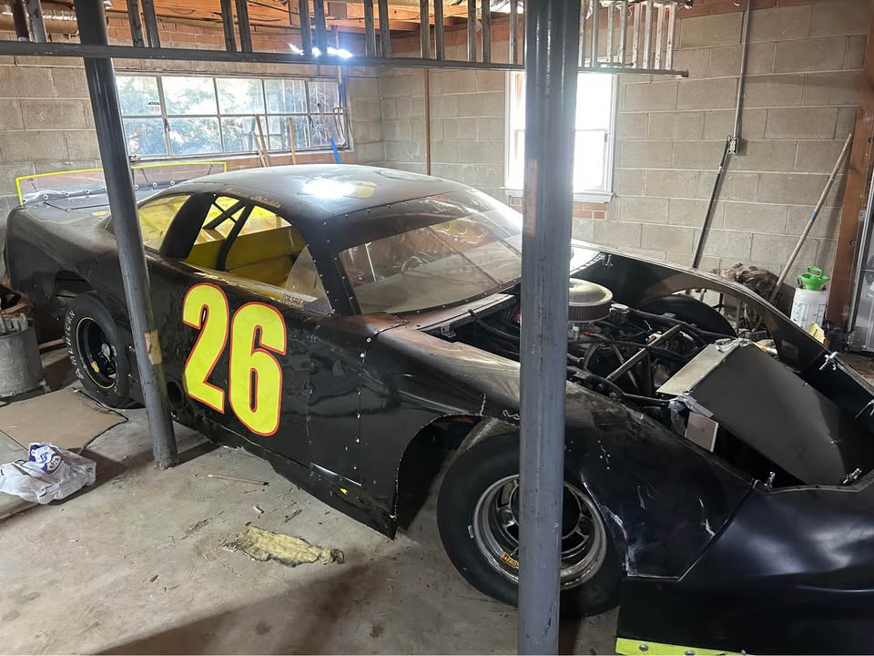 1999 race car, photo 2