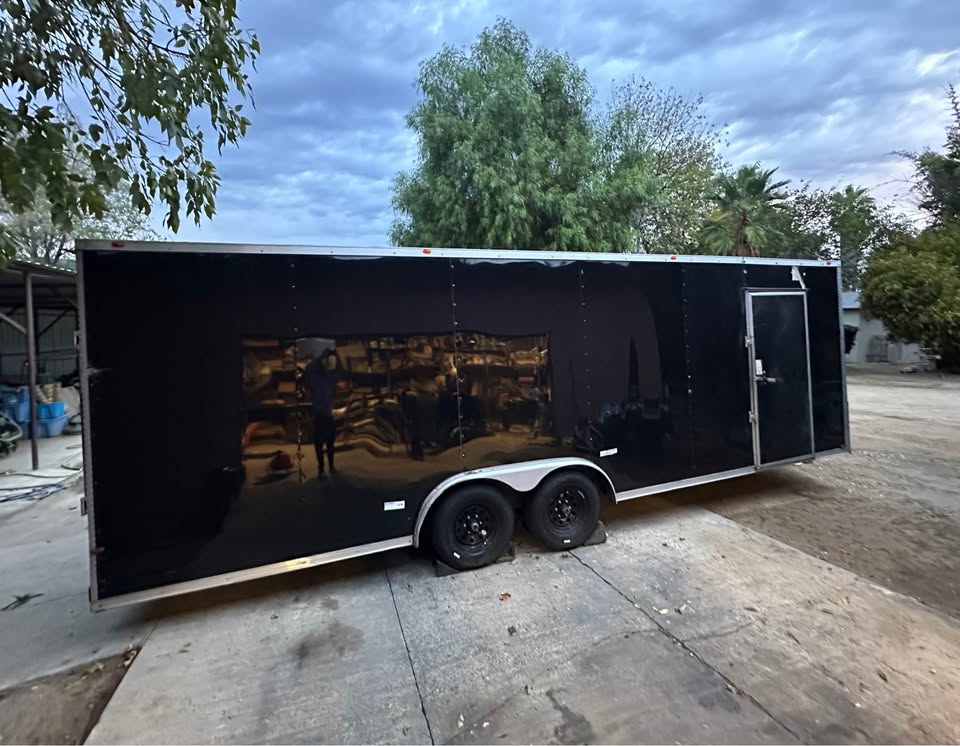 2022 Cynergy Enclosed Trailer 24ft, photo 3