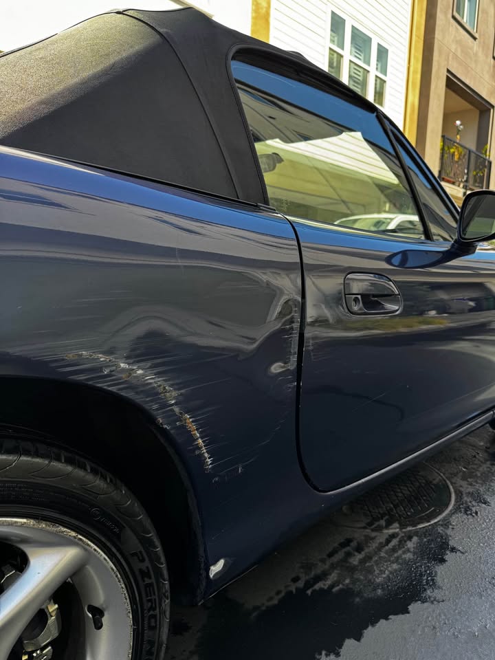 2003 Mazda Miata, 5-speed, clean title, just passed smog, photo 3