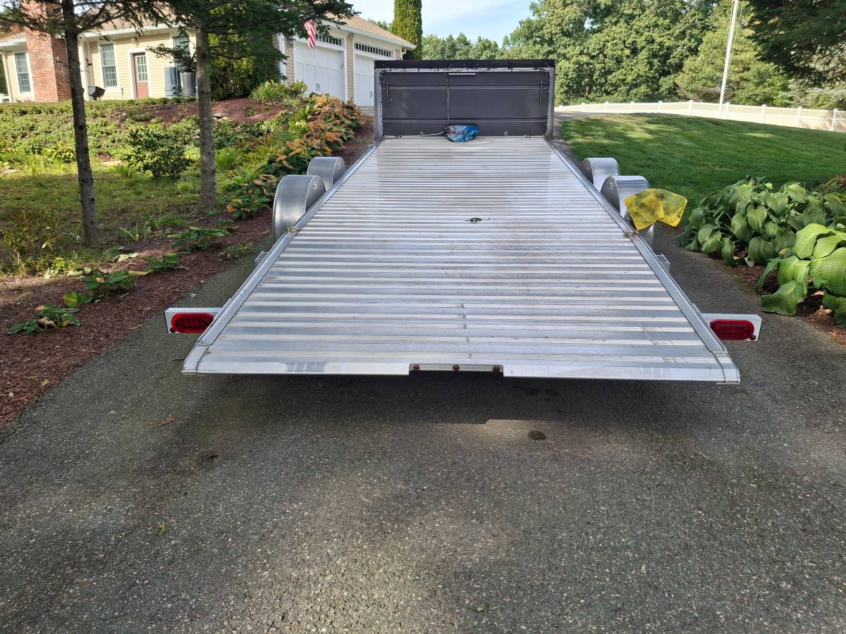 2023 EZ-1020 Timpte 24.5' x 102" Aluminum Car Hauler, photo 3