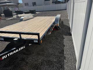 2025 18' PJ C5 Channel Car Hauler Trailer, photo 3