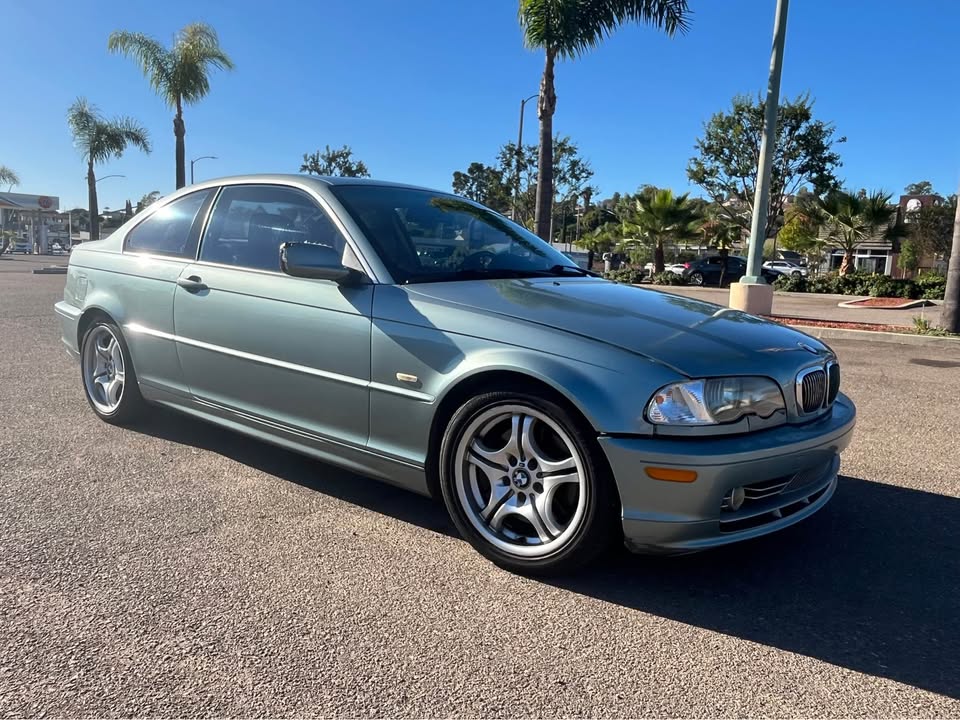 2001 BMW 330Ci coupe, automatic, runs great, clean CA title, photo 3