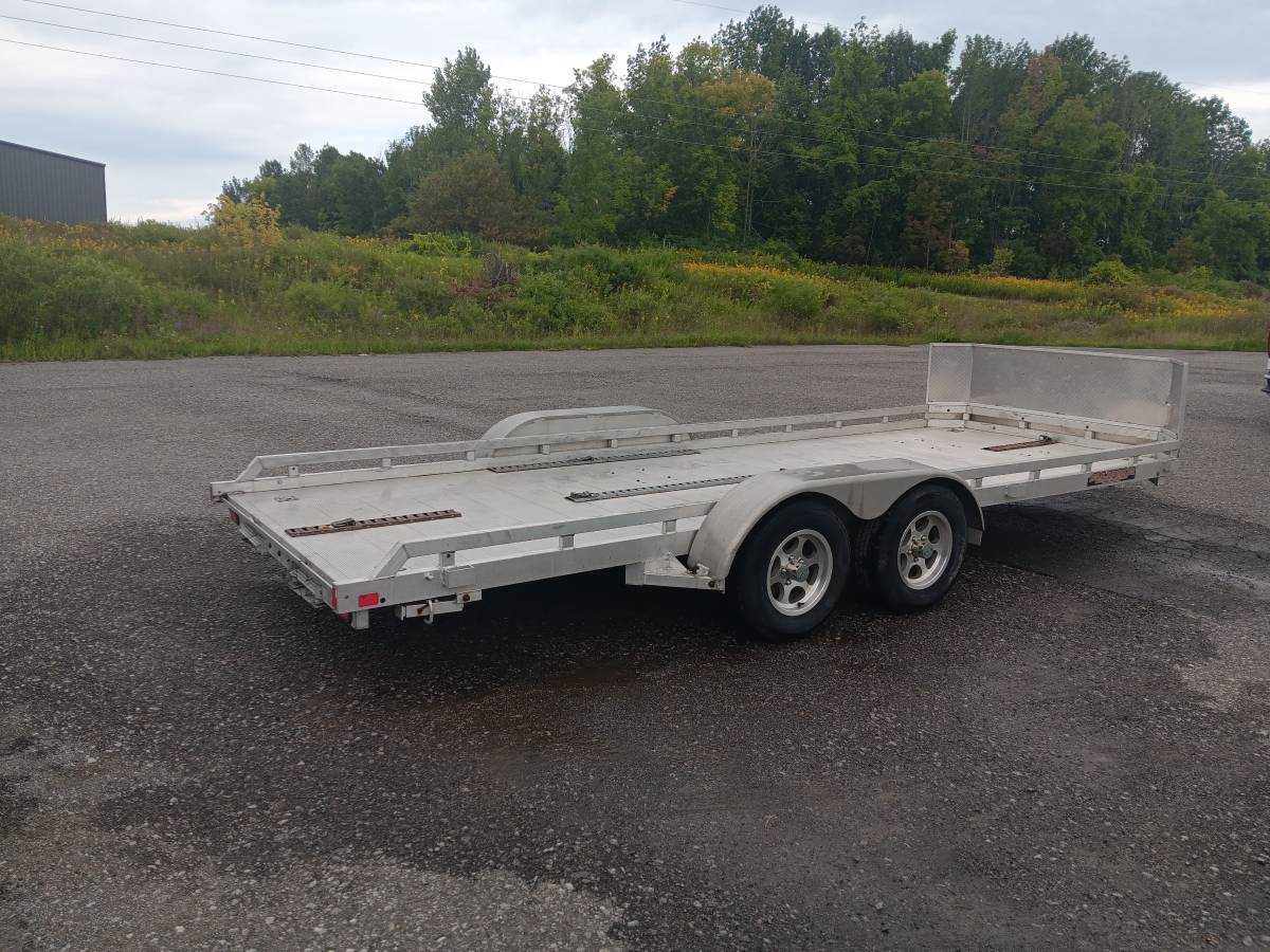Aluma tandem car trailer, photo 2