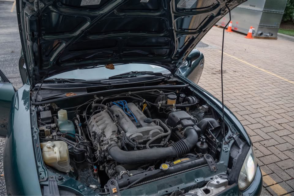 1999 Mazda Miata LS convertible, 5-speed, stock, runs great, photo 5