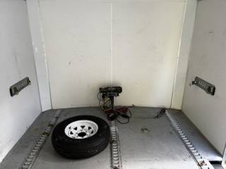 2010 Hallmark Car Hauler enclosed 24 ft, photo 6
