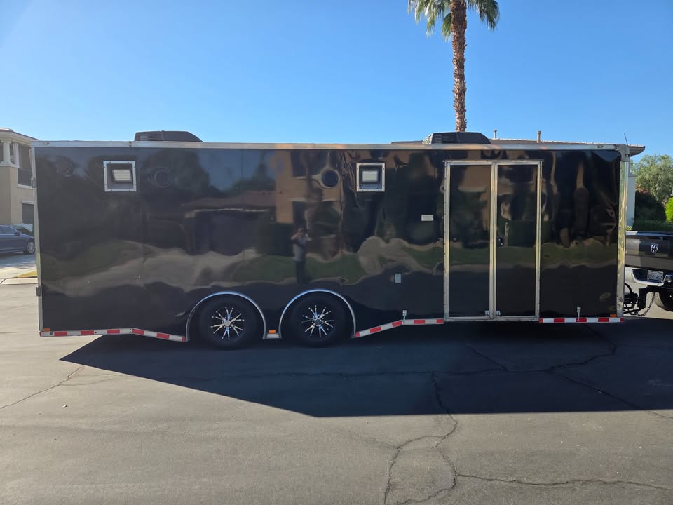 2017 Spartan 24 ft enclosed car hauler trailer, photo 4