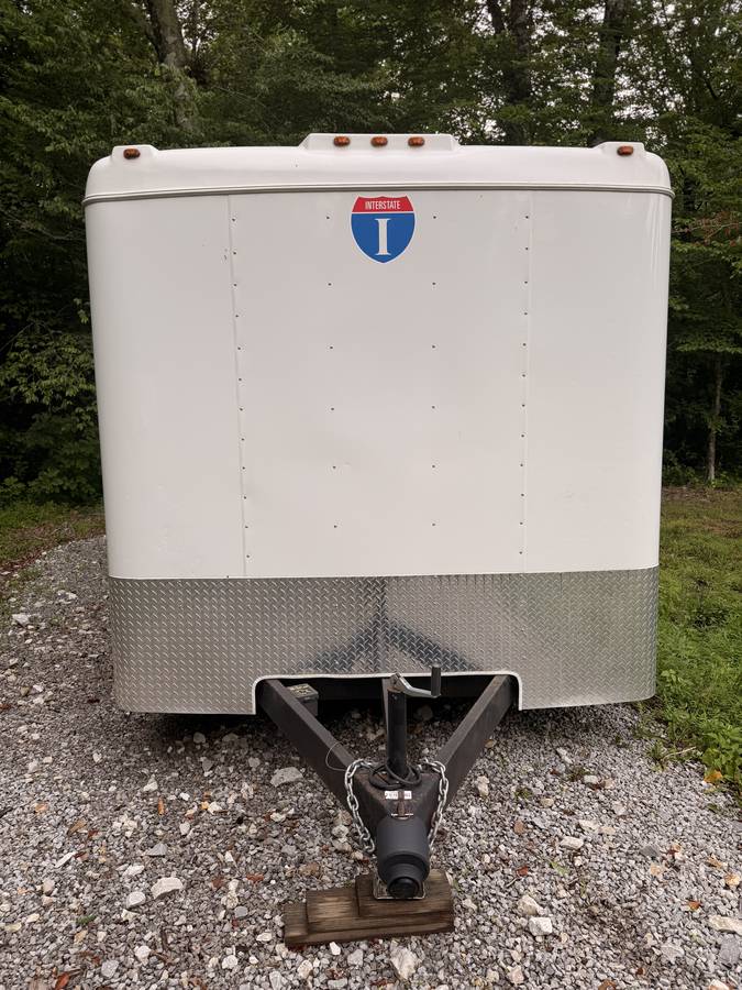 2014 Interstate Enclosed Cargo car hauler, photo 2