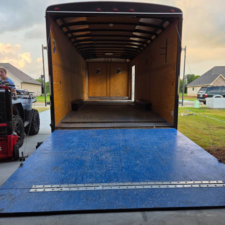 2014 Interstate Enclosed Cargo car hauler, photo 8