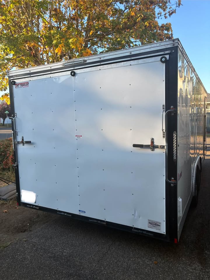 2019 8.5x20 enclosed cargo car hauler, 10K GVWR, photo 4