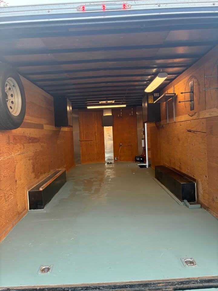 2019 8.5x20 enclosed cargo car hauler, 10K GVWR, photo 8