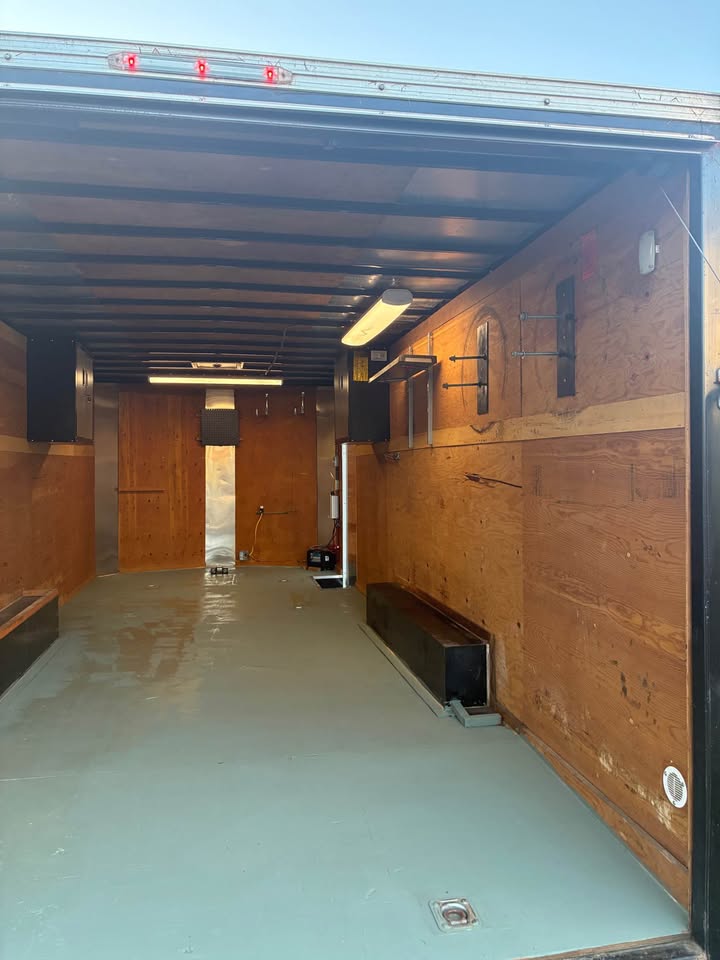 2019 8.5x20 enclosed cargo car hauler, 10K GVWR, photo 9