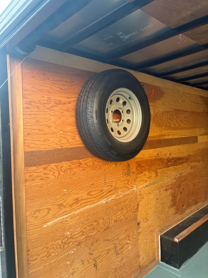 2019 8.5x20 enclosed cargo car hauler, 10K GVWR, photo 14