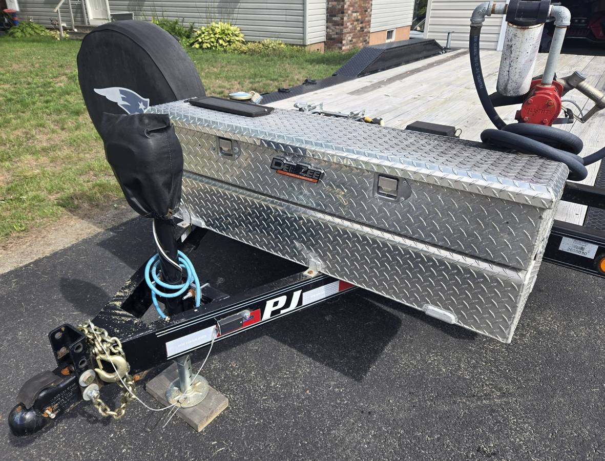 2022 PJ TRAILERS 20' CAR HAULER 1C252, photo 2