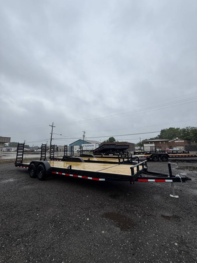 New 26 Car Hauler, photo 2