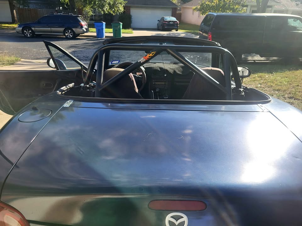 1999 Mazda MX-5 10th Anniversary, swapped engine, headers, rollbar, photo 2