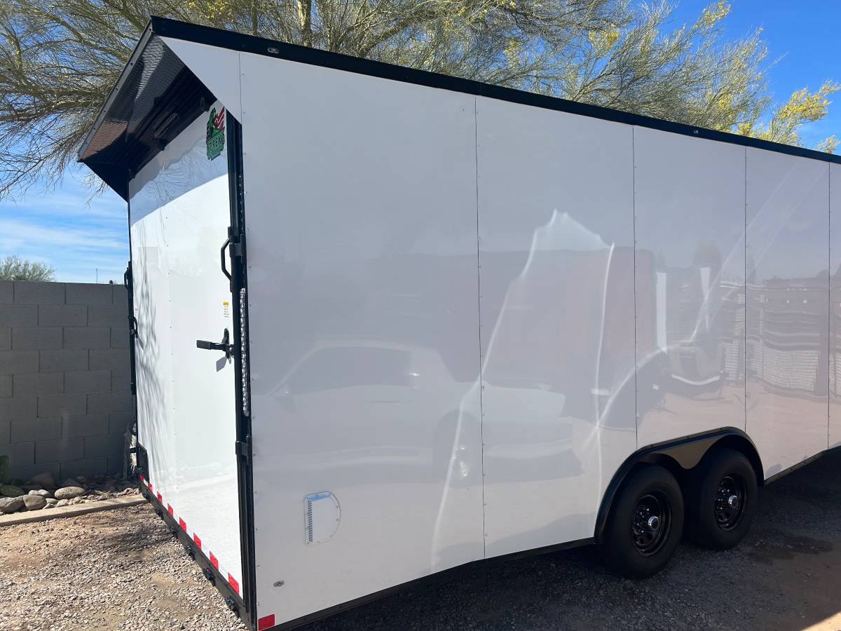 8.5 x 28ft Enclosed Trailer Car hauler, photo 11