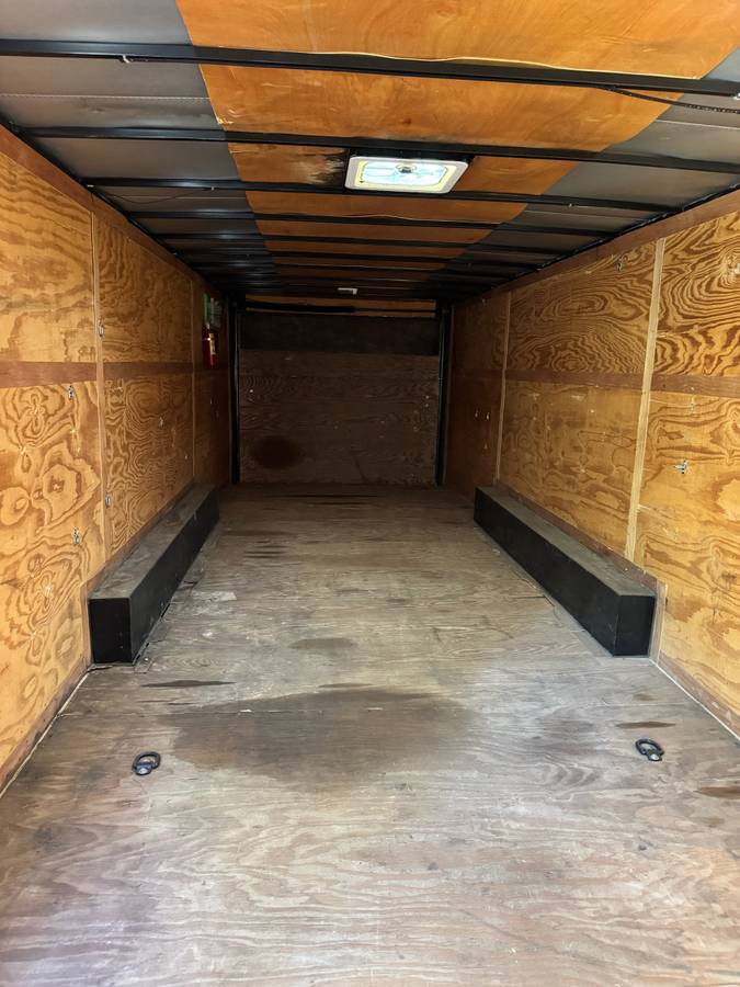 36 foot enclosed car trailer, photo 5