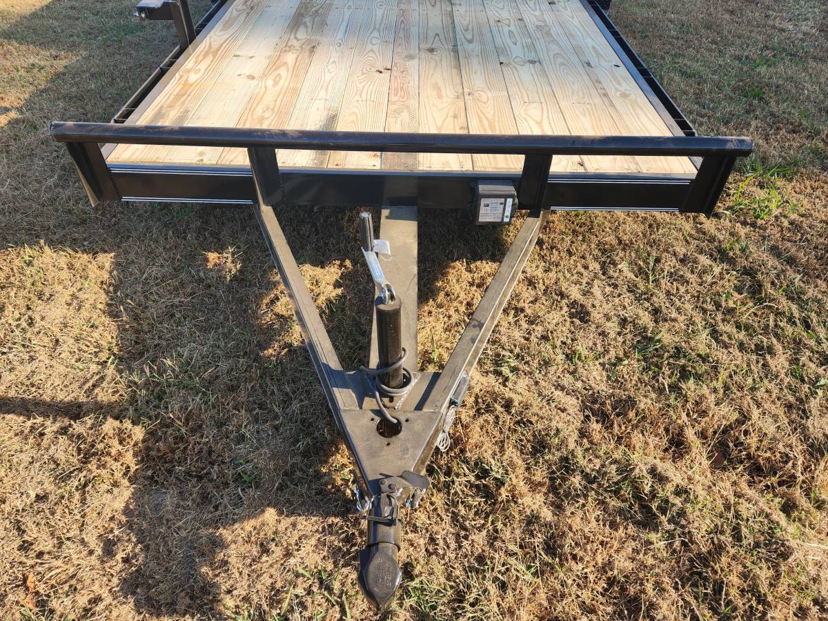 2026 83" x 18' - Raised Deck Car Hauler/Equipment Trailer - Free Spare, photo 6