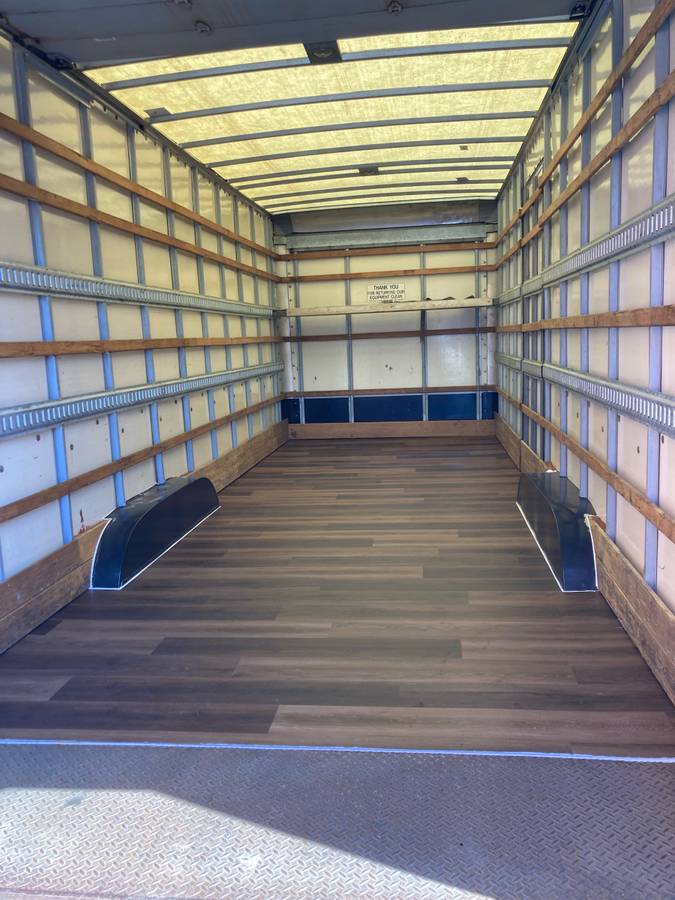 24’x8’ Enclosed trailer, photo 8