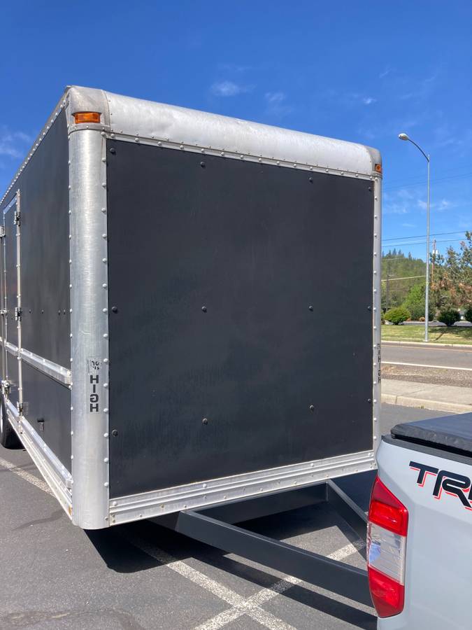24’x8’ Enclosed trailer, photo 12