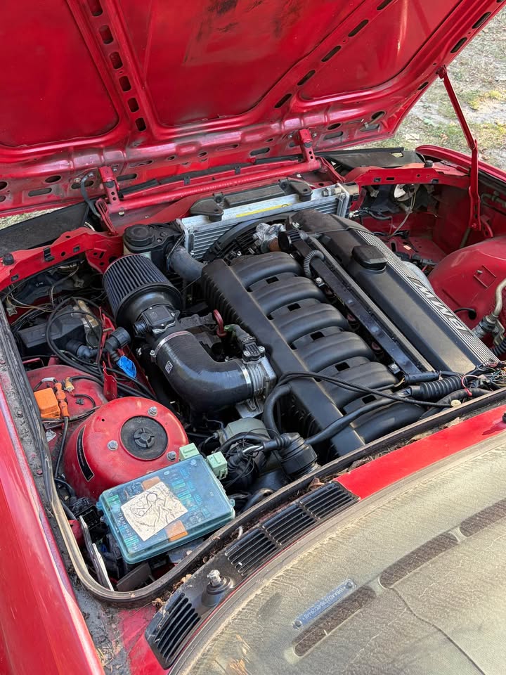 1991 BMW 325i sedan, M52 swap, needs a fuel tank, photo 10