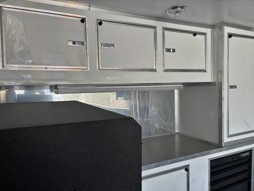 CONTINENTAL CARGO RACE TRAILER (ENCLOSED TRAILER), photo 6