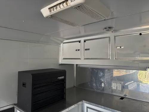 CONTINENTAL CARGO RACE TRAILER (ENCLOSED TRAILER), photo 7