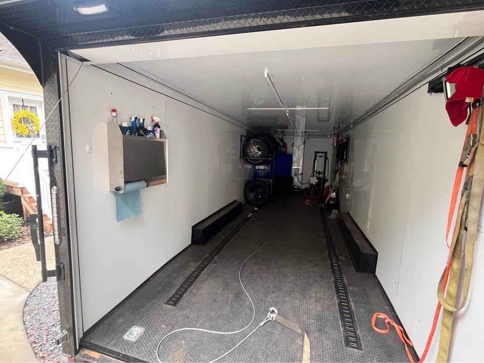 2025 Race Trailer, photo 2