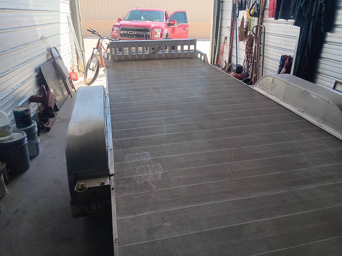 2022 Aluminum 20' ALCOM Car Trailer Ready to Roll 20' Bed, photo 4