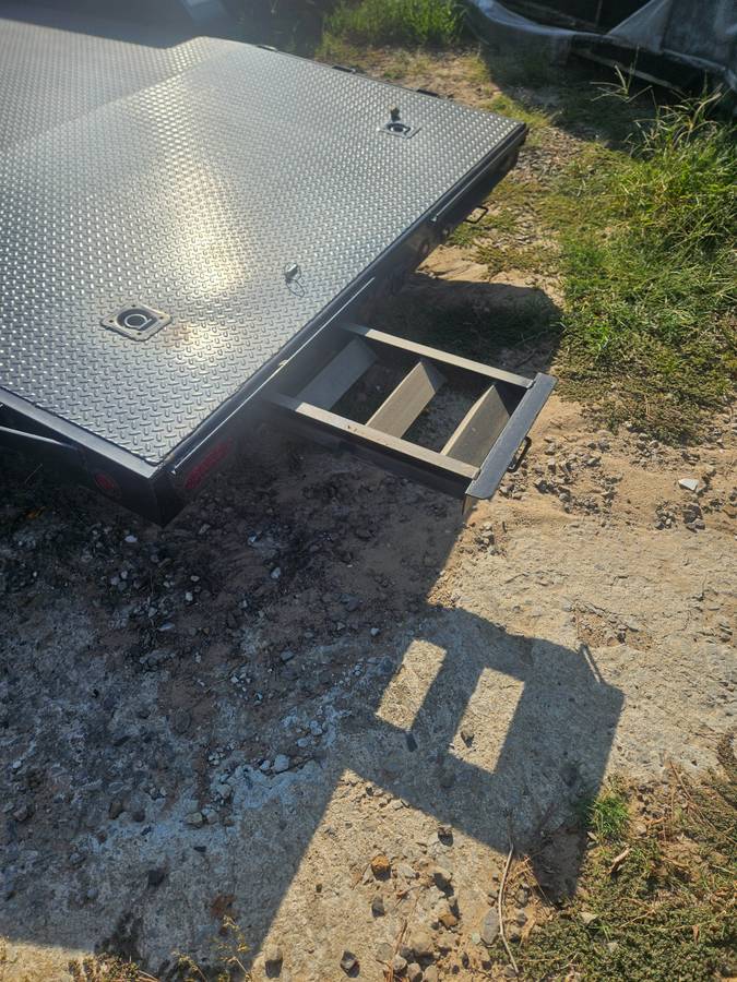 NEW 2027 20' X 83" 14K steel floor EQUIPMENT / CAR HAULER, photo 5
