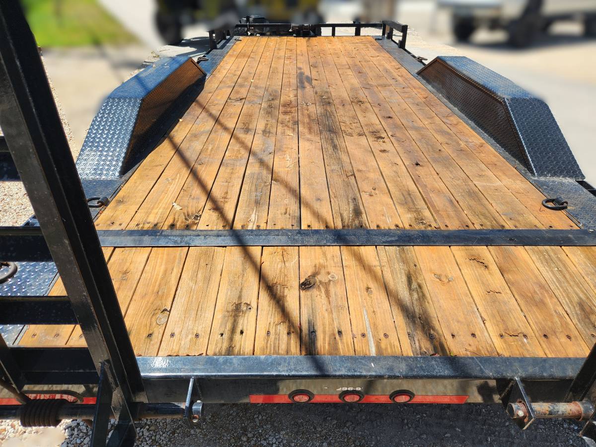 2022 20'x8.6' Flatbed Car/Equipment Trailer, photo 2