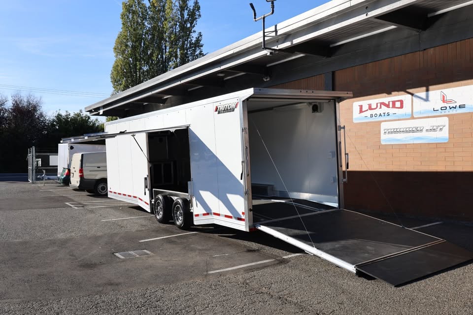 2027 Triton 8.5x28 NXTCH aluminum race car trailer, photo 2