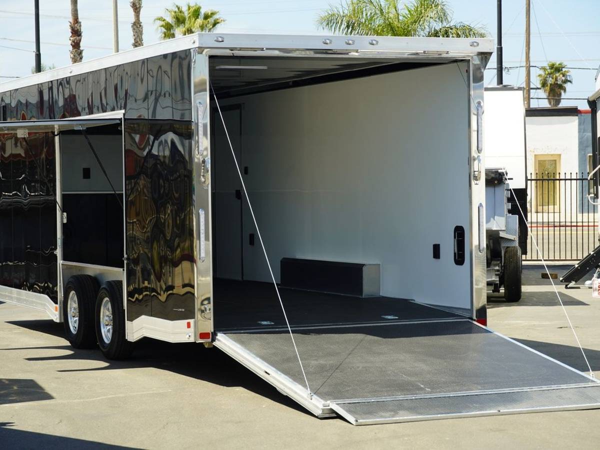 2022 ATC Quest Limited 24ft Aluminum Car Hauler Trailer, photo 3