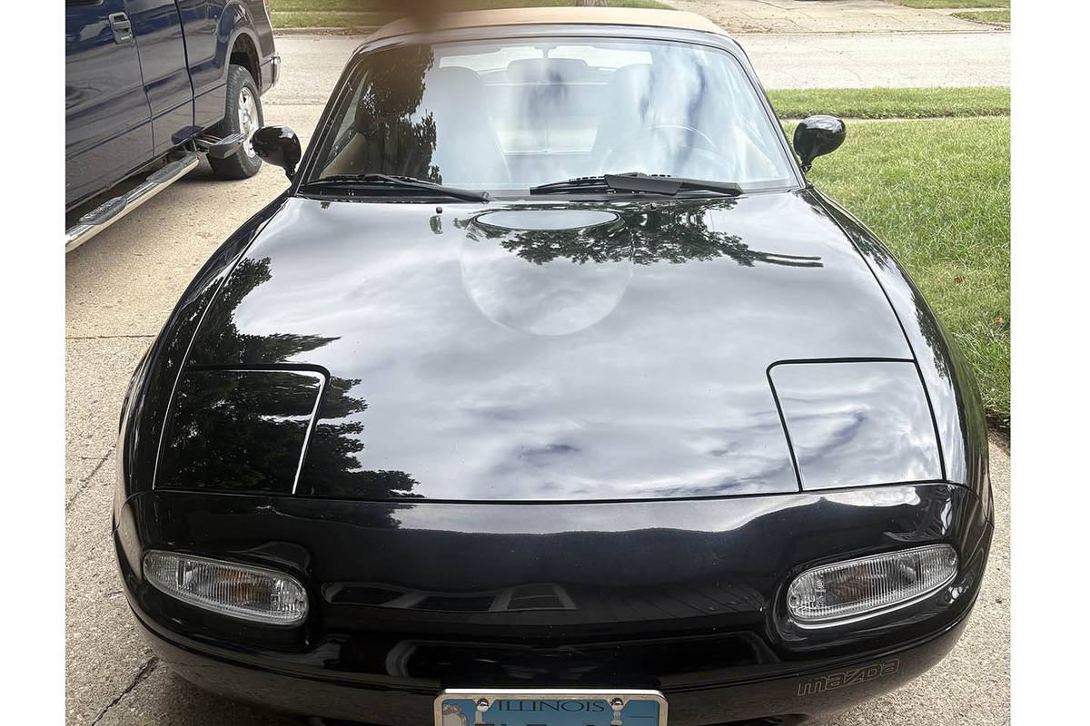 1992 Mazda Miata MX-5 Convertible – 5-Speed Manual, A/C, 89K Mi, photo 2
