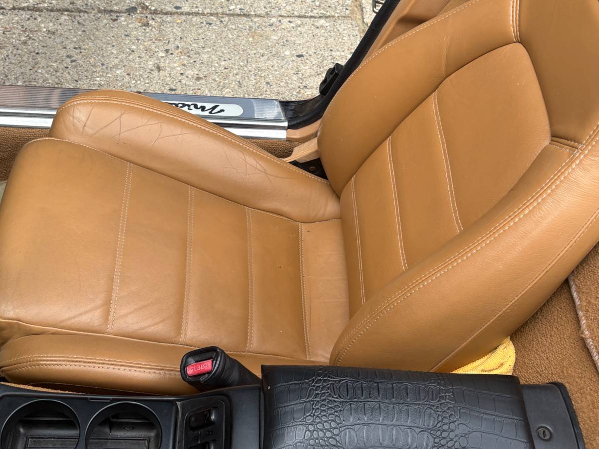 1992 Mazda Miata MX-5 Convertible – 5-Speed Manual, A/C, 89K Mi, photo 6