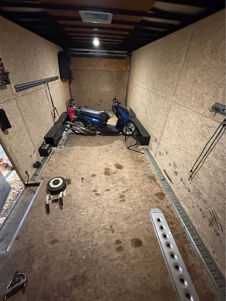 2022 8.5x20 car hauler enclosed trailer, photo 4