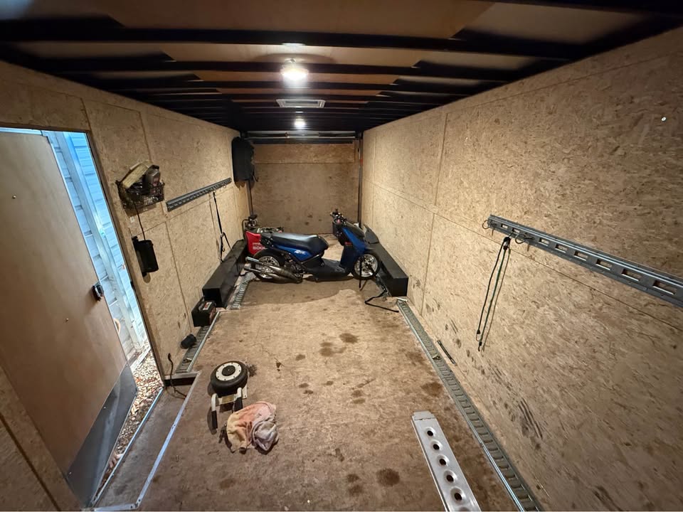 2022 8.5x20 car hauler enclosed trailer, photo 6