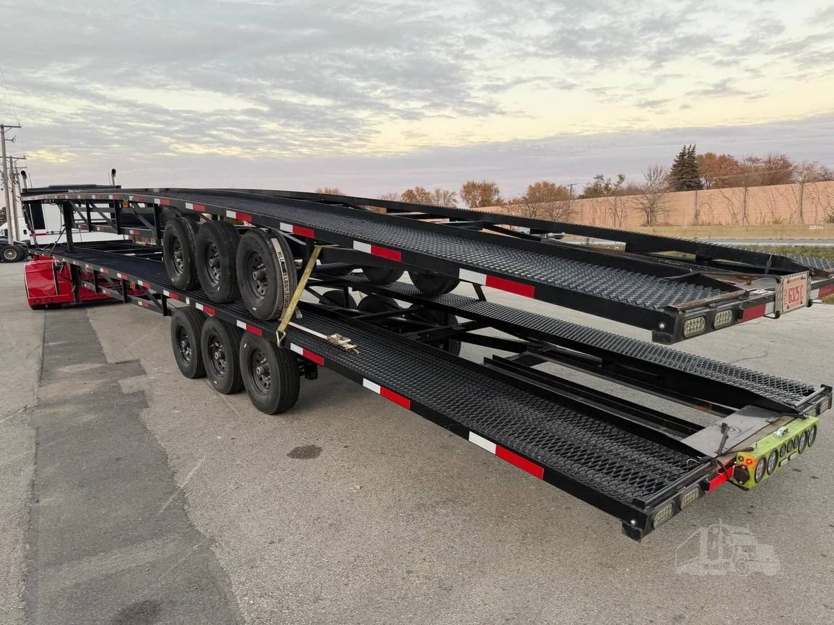 2023 Silverback 50 foot car trailer 5th Wheel w/12K Winch, photo 9