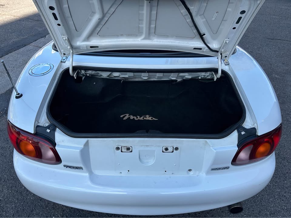 2000 Mazda Miata convertible, 5-speed, clean title, 168k miles, photo 14