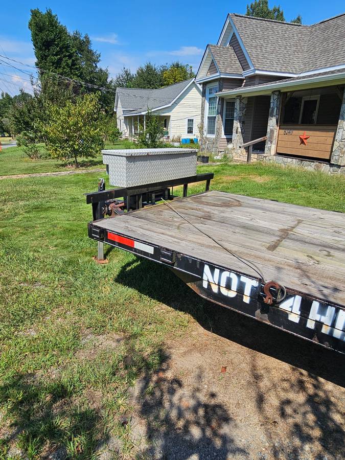 18' car hauler, photo 2
